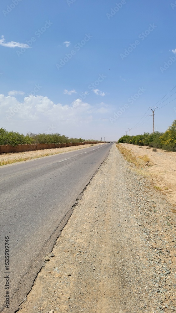 Fototapeta premium طريق في الريف