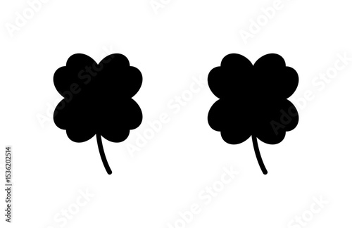 Clover icon vector illustration. clover sign and symbol. four leaf clover icon.