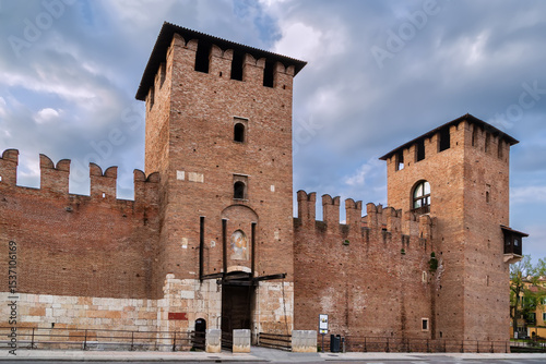 Castelvecchio in Verona, Italy photo