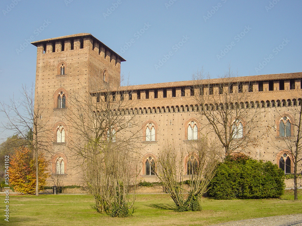 Obraz premium Pavia, Italy: castle in the park