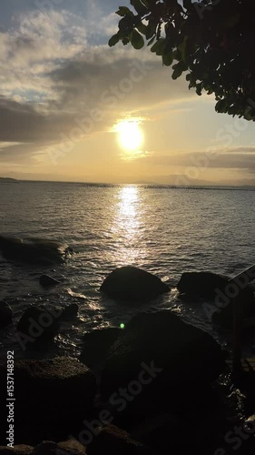 Por do sol no mar