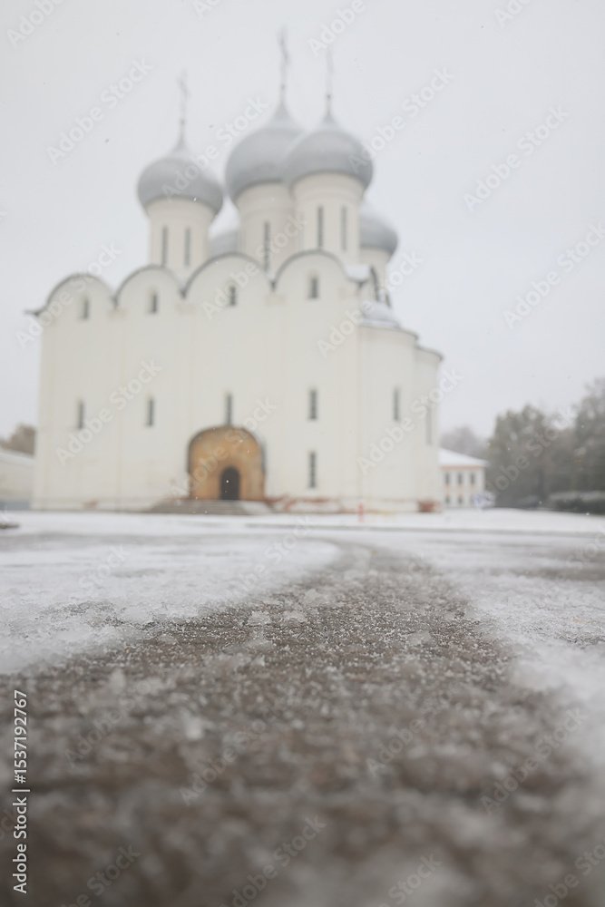 Obraz premium Vologda, Russia, winter landscape with view of cathedral and church