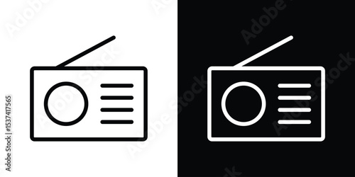 Radio icon set in line.
