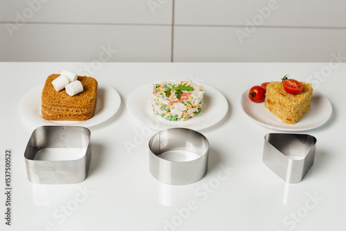 serving a dish using a shaping ring