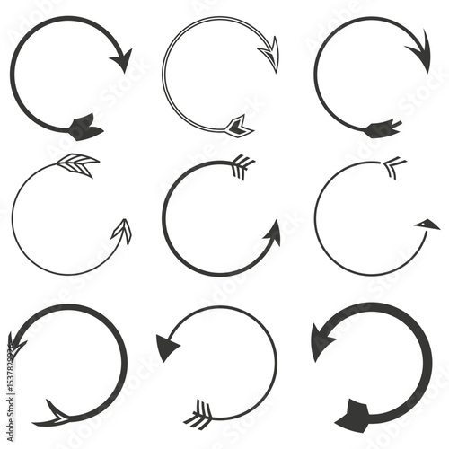 Arrow circle icon. Circular motion shape. Rotating direction figure. Vector symbol layout.