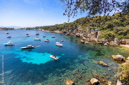 Foto Scenic View of Billionaires’ Bay, Cap d’Antibes,  French Riviera