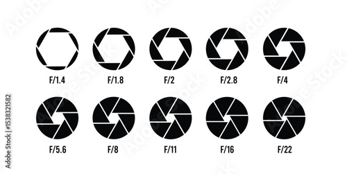 camera lens diagram and aperture collection set. camera lens diagram with camera shutter number values