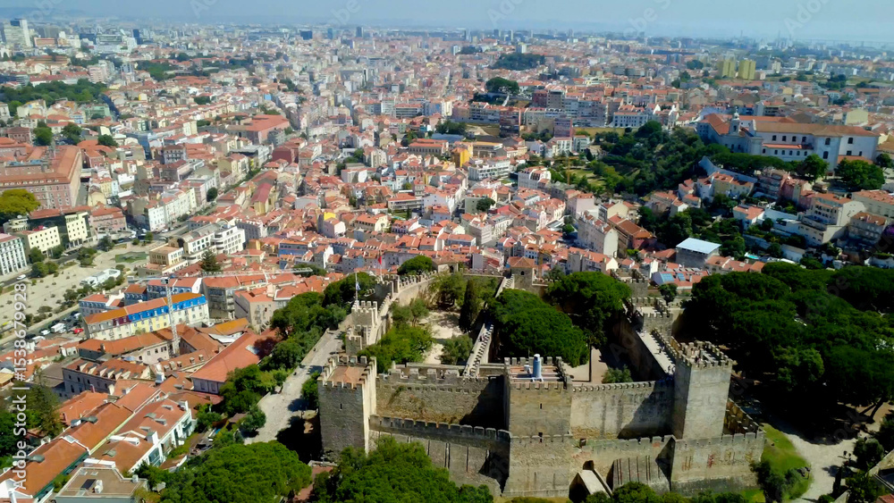 vista aera drone cidade de lisboa, rio tejo vista aera drone cidade de lisboa, rio tejo