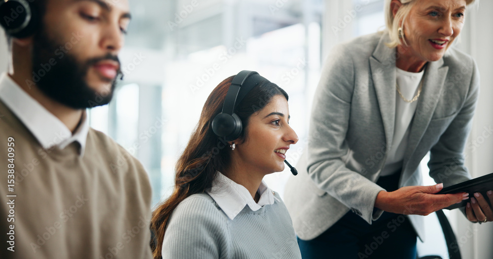 Obraz premium Call center, mentor and business people in workplace, help desk and tablet for corporate training. Employees, coaching and consultant with friendly service, advice and feedback with questions