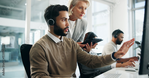 Quadro em tela Contact center, mentor and training on computer for help with call monitoring specialist