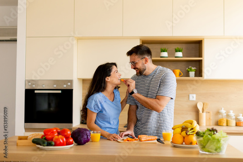 Joyful couple sharing healt...