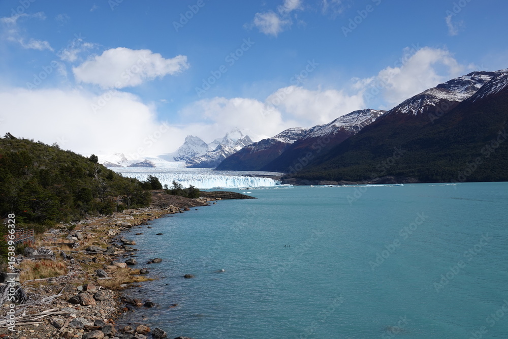 Fototapeta premium Perito Moreno Glacier, Patagonia, Argentina