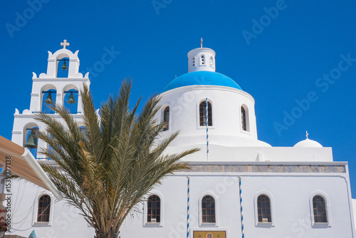 church in santorini