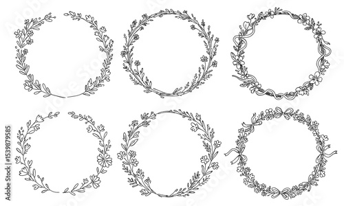花と草と葉の丸いフレームの白黒の線画ベクターイラストセット /シンプルでおしゃれな手書きのラインアート