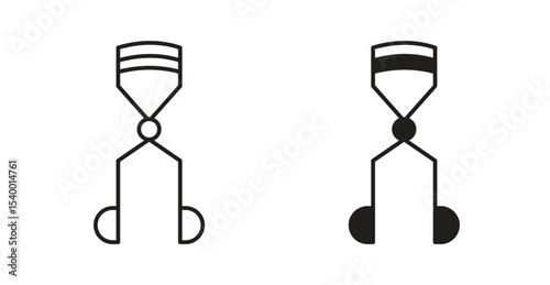 Eyelash curler icon