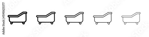 bathtub icon Flat design on isolated background