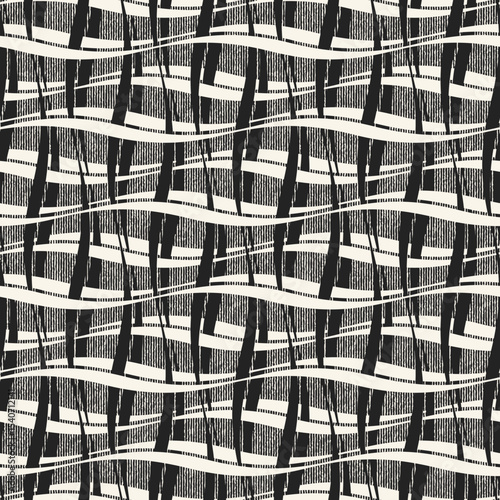 Monochrome Grain Curved Mesh Pattern