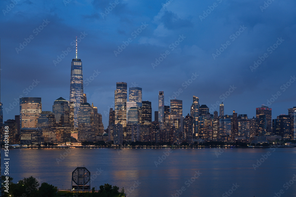Obraz premium Evening aerial panorama of New York.