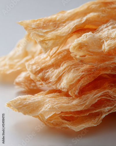 Dried fish maw is appetizing and tempting to eat