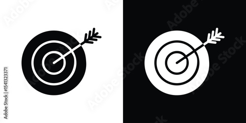 Bullseye icon in flat black solid vector set