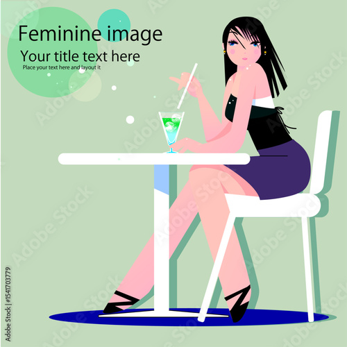 カフェで清涼飲料水を飲む女性