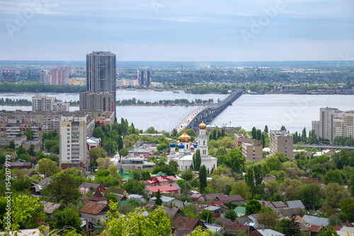 Bridge over the Volga River between the cities of Saratov and Engels. Top view
