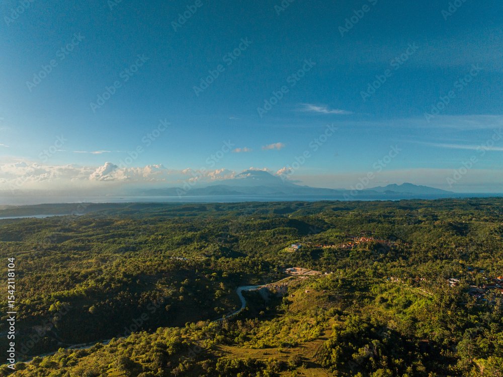 Obraz premium Mount Batur from Nusa Penida