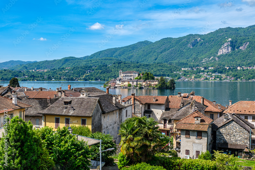 Fototapeta premium Lago d'Orta, Isola San Giulio 