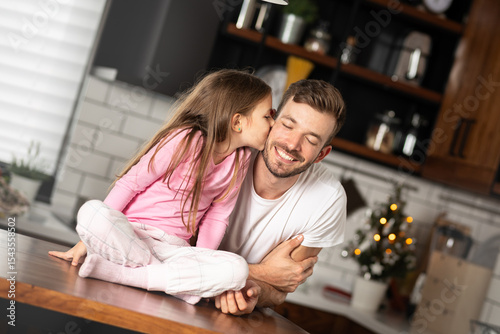 Dan and daughter tender emotion. Dad, I love you the most.