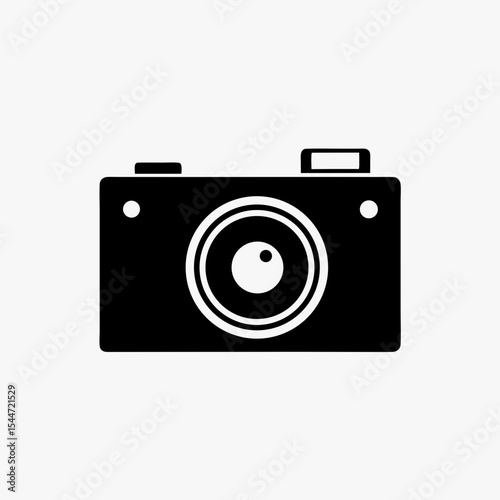 Black Camera Icon Isolated on White Background – Vintage Style Photography Symbol
