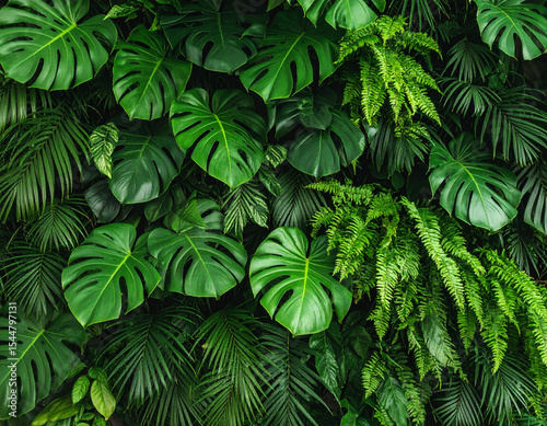 green leaves background