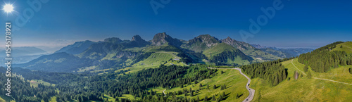 Blick ins Gantrischgebiet, Gurnigel, Kanton Bern, Schweiz, Luftaufnahme,  Juni 2025