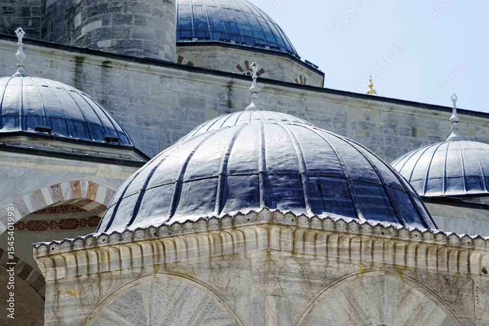 Obraz premium close up of sultan ahmet mosque in istanbul