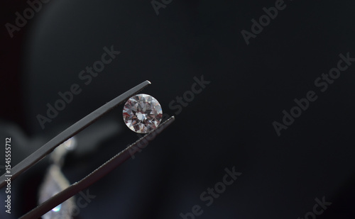 Fasion Precious diamonds are expensive and rare. For jewelry making