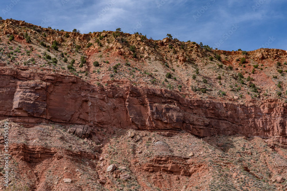Fototapeta premium Zion Canyon (Little Zion, Mukuntuweap, Mu-Loon'-Tu-Weap Straight Cañon; weap is Paiute for canyon) is a deep and narrow gorge in southwestern Utah, carved by the North Fork of the Virgin River. 