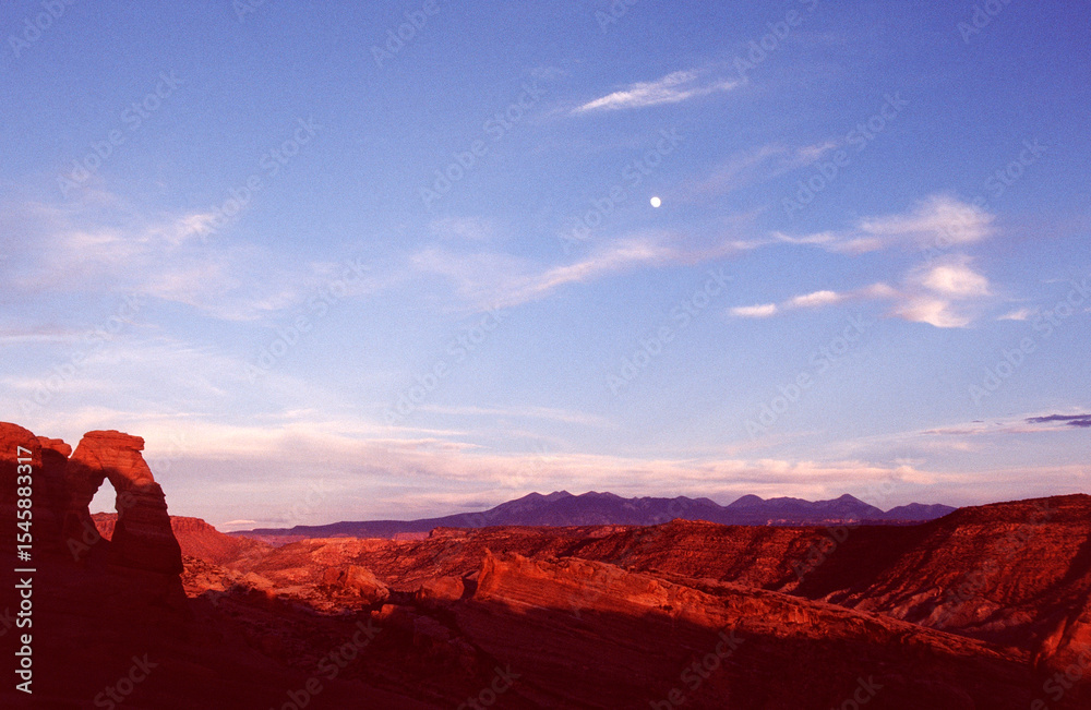 Fototapeta premium monument valley at sunset utah