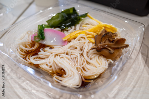 日本の岡山県備前市で食べたとても美味しいスーパーの弁当と惣菜