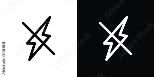 Flash off icon in black. flat graphic vector icon