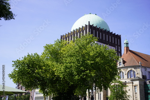The Anzeigerhochhaus (advertising tower) with its copper-clad dome was built in 1928. Architect: Fritz Höger. One of Germany's first skyscrapers. Hanover, Germany.