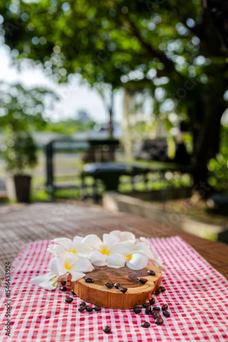 hai-cooking-herbs-wooden-plate-flatlay