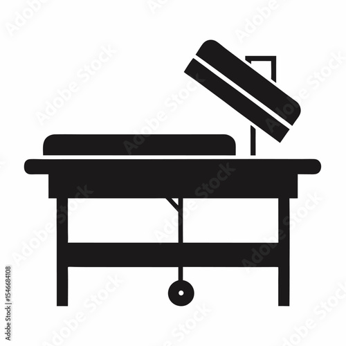 piano and music notes