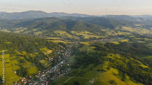 Fototapeta Naklejka Na Ścianę i Meble -  Widok z drona na Beskid Żywiecki i miejscowość Trzebinia.