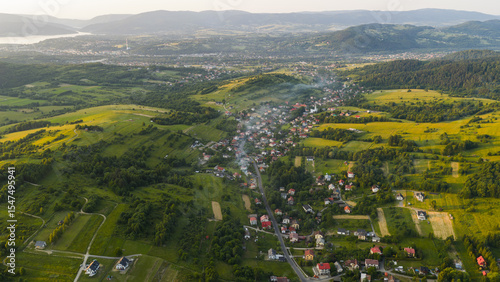 Fototapeta Naklejka Na Ścianę i Meble -  Widok z drona na Beskid Żywiecki i miejscowość Trzebinia.