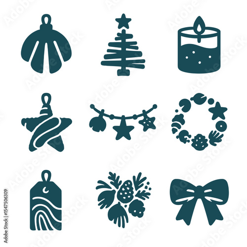 Coastal Holiday Icons. Solid, filled icons set of DIY coastal holiday decorations: shell ornament, driftwood
