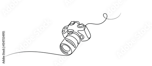 Single Line Drawing of a DSLR Camera with Lens