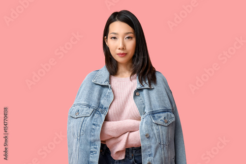 Beautiful young Asian woman...