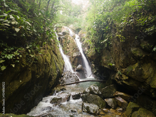 Cascadas en las montañas de cocle