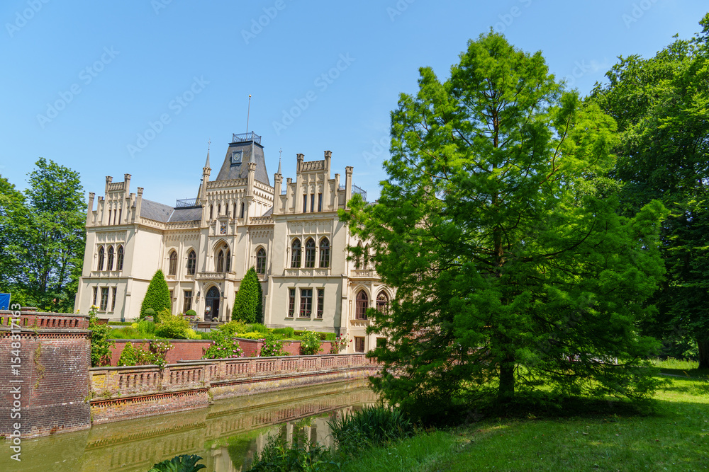 Fototapeta premium Frühsommer in Ostfriesland
