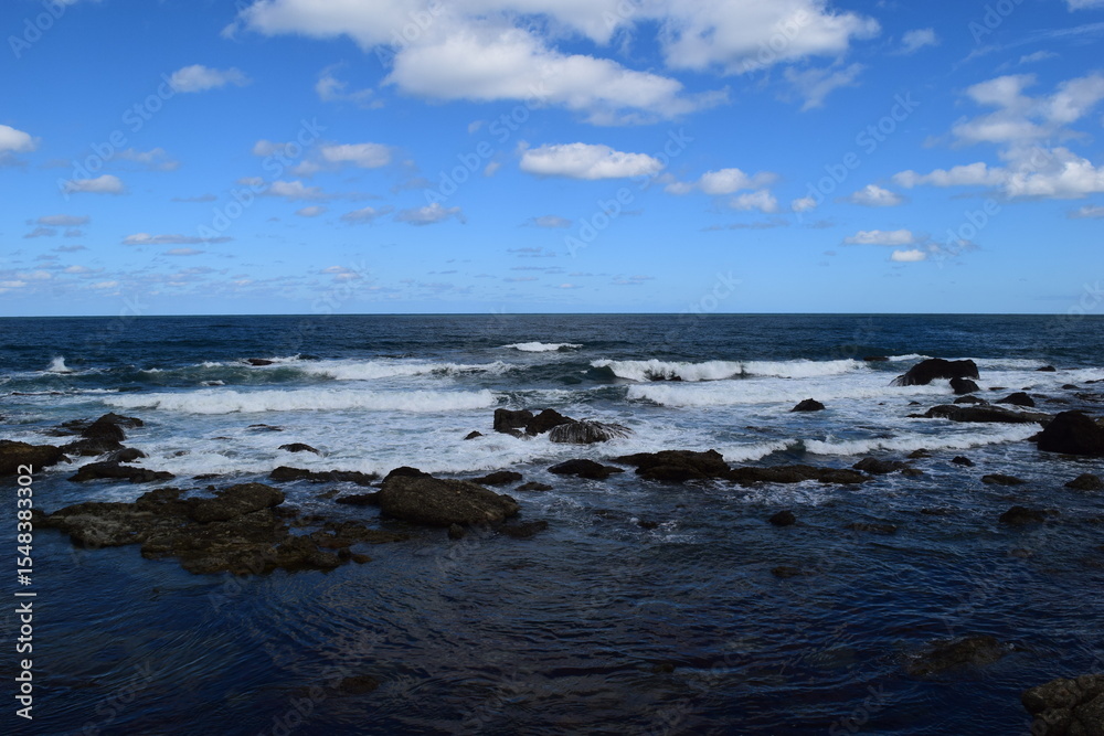 日本海の荒波 山形県庄内海岸 日本海の荒波 山形県庄内海岸