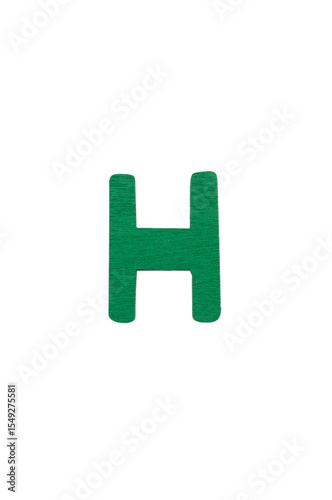 lettera alfabeto H realizzata in legno colorato isolata su sfondo bianco o trasparente